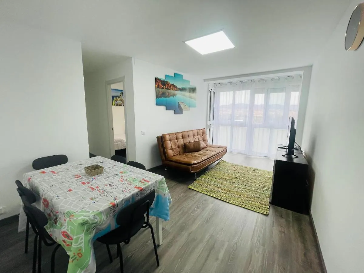 Barca 5 New Beach Apartment Сан-Адриан-де-Бесос Испания