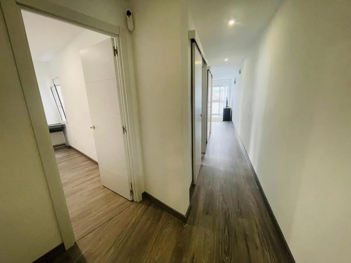 Barca 5 New Beach Apartment Сан-Адриан-де-Бесос