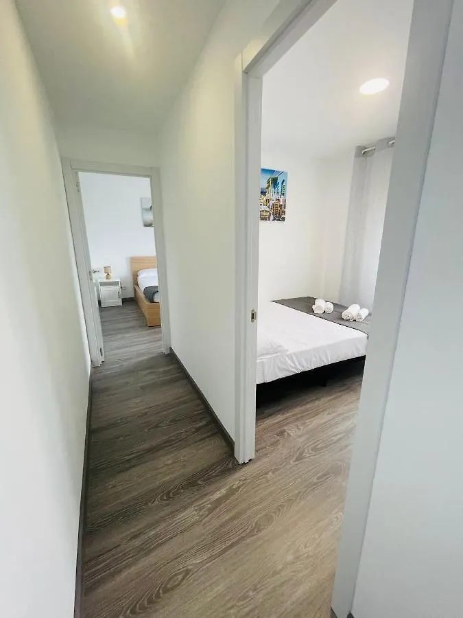 Barca 5 New Beach Apartment Sant Adrià de Besòs Spagna